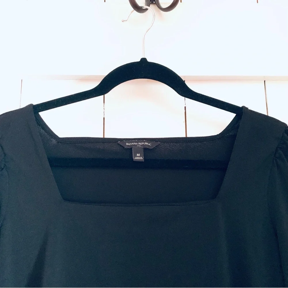Banana Republic Black Blouse Square Neck Flowy Puff Shoulder Slit Sleeves Medium